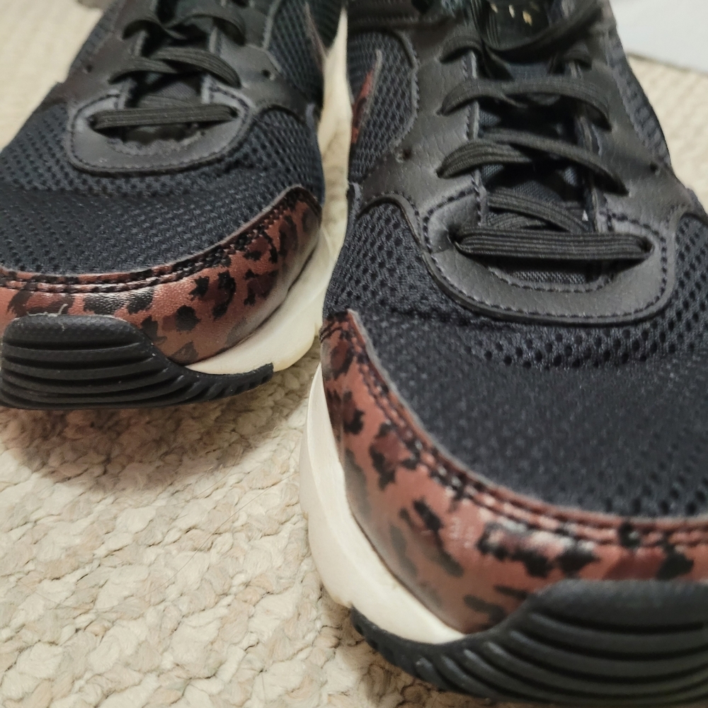 Nike Air Black Leopard Sneakers Women's 8.5 - Picture 11 of 12